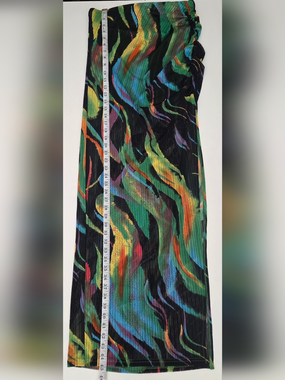 Multi-Color Abstract Print Maxi Skirt - Picture 6 of 8